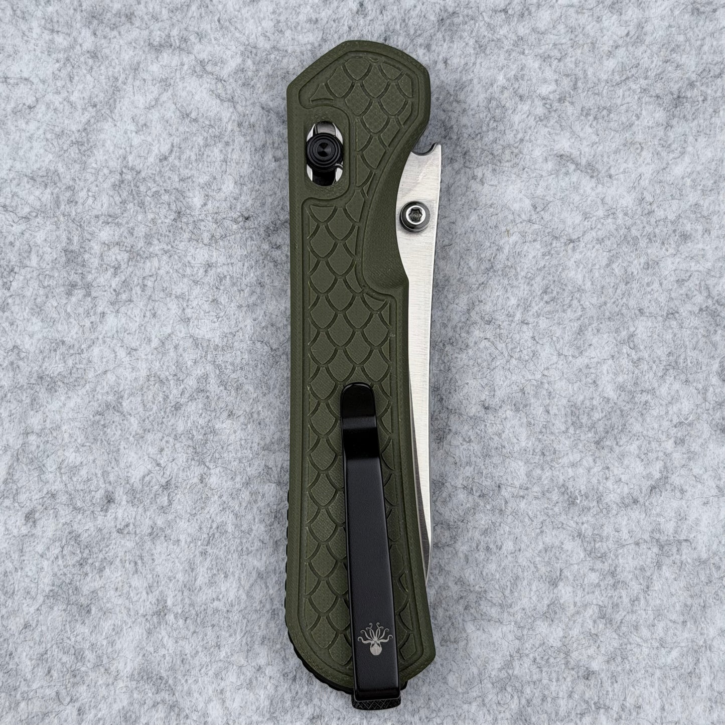 Kráki Lite | CPM-S30V Blade w/ Green G10 Handle