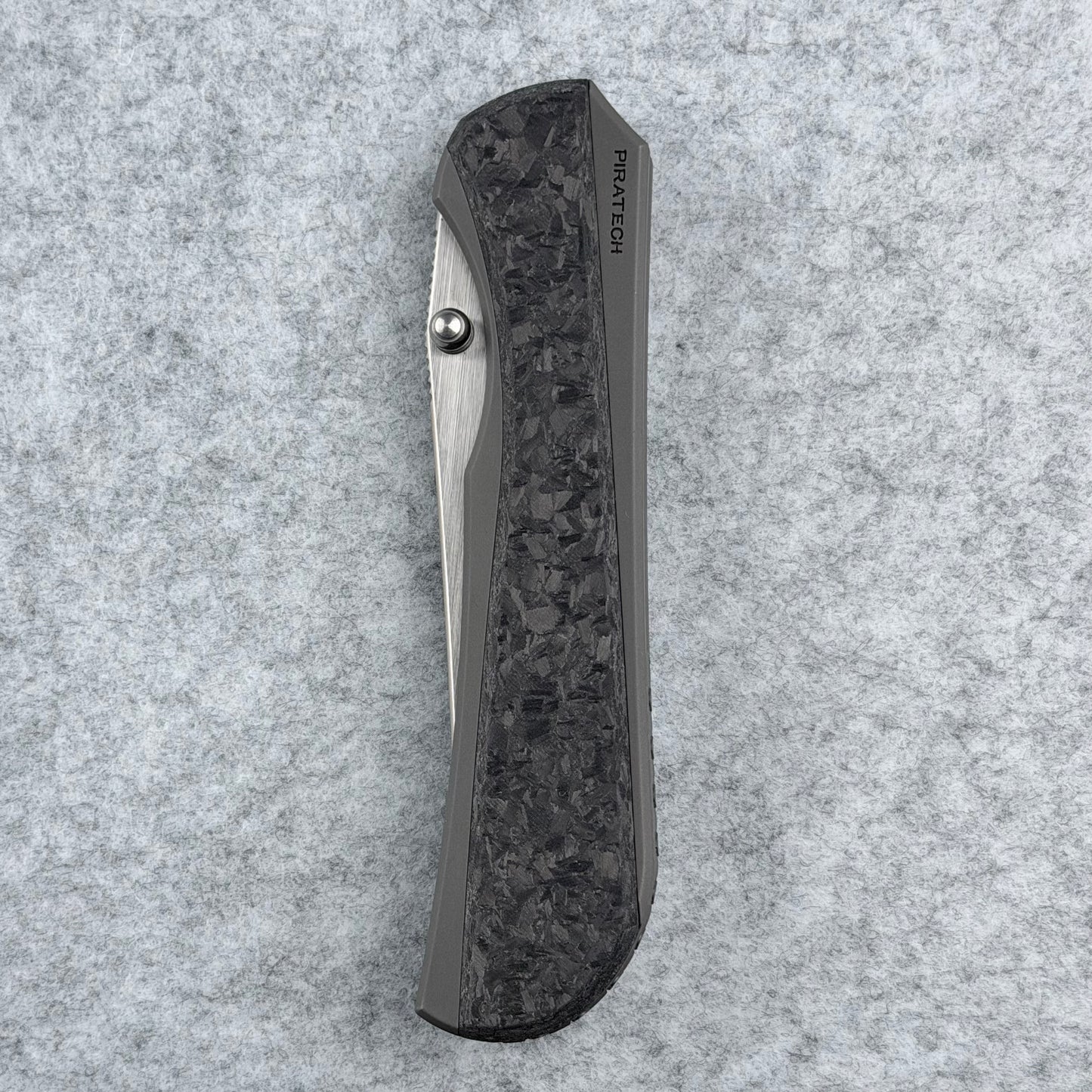 Saga - Satin S90V & 180-grit Bead Blasted Titanium w/ Shred Carbon Fiber